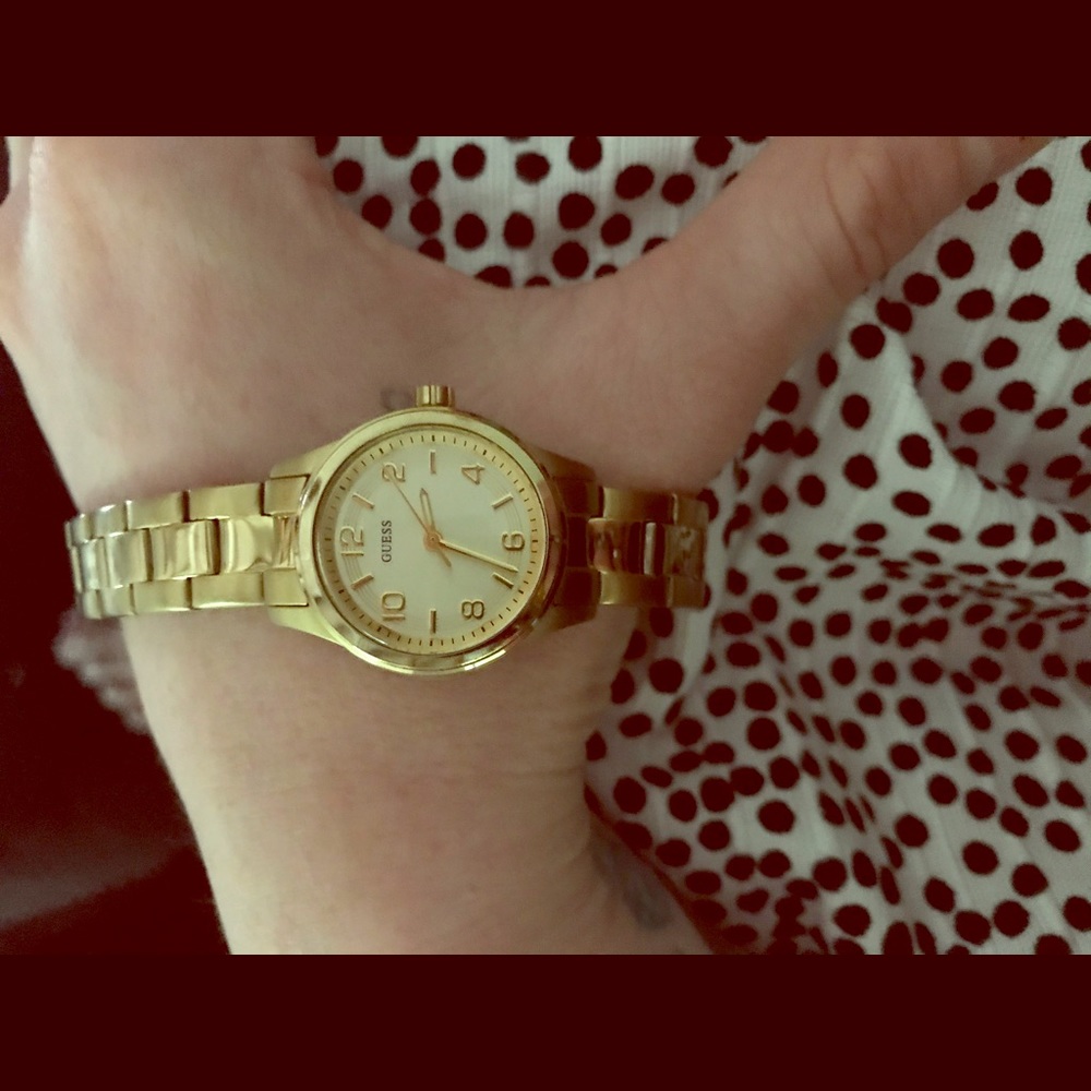 Authentic guess watch